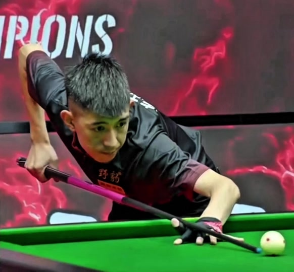 次审视国内 次审视国内