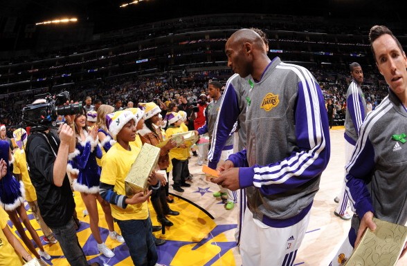 发挥尤为关 发挥尤为关