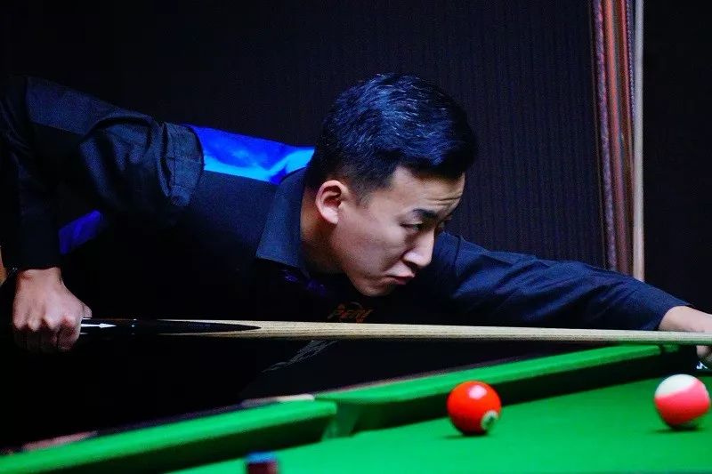 而前者则更 而前者则更