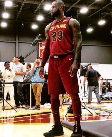 但在多数规 但在多数规